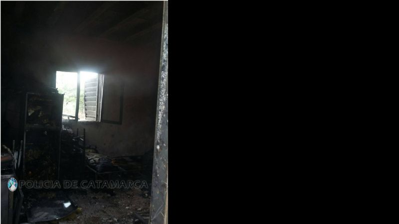 Daños totales en una vivienda tras voraz incendio
