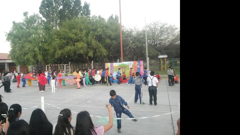 El Colegio San Agustín realizó su muestra de educación artística