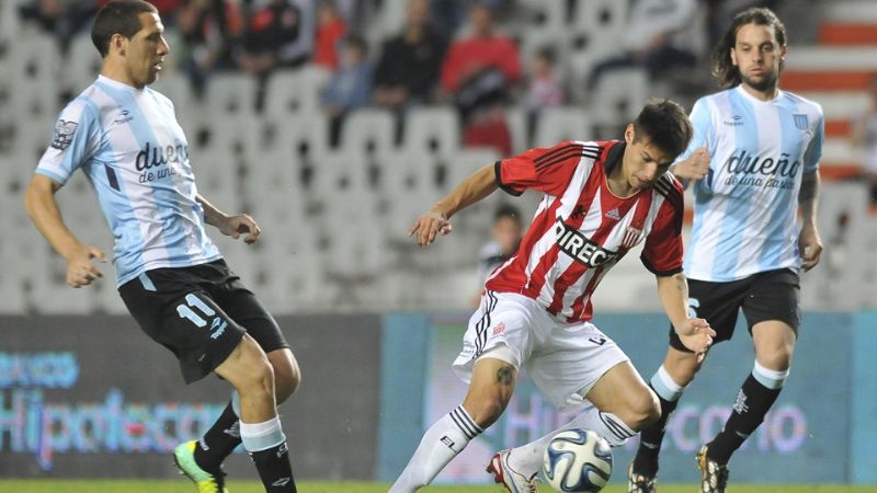 Racing y Estudiantes juegan por la Liguilla pre Libertadores