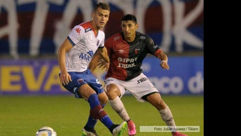 Colón goleó 4-1 a Tigre y sigue en la Liguilla Sudamericana