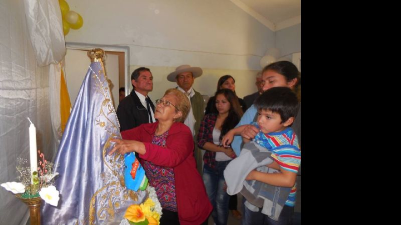 Los pobladores de Nueva Coneta recibieron con mucha emoción a la Virgen del Valle