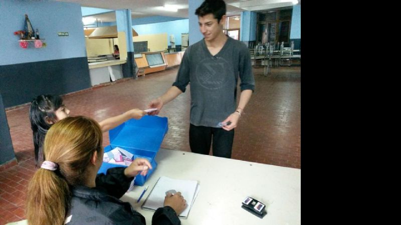 Comienza el operativo de entrega del Boleto Estudiantil para diciembre