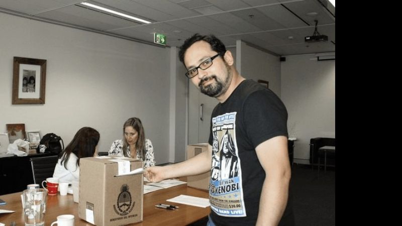 Scioli habría ganado ampliamente en Sidney, India, Moscú y Japón