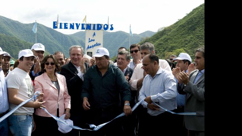 La Gobernadora inauguró la nueva ruta de la Cuesta de Los Ángeles