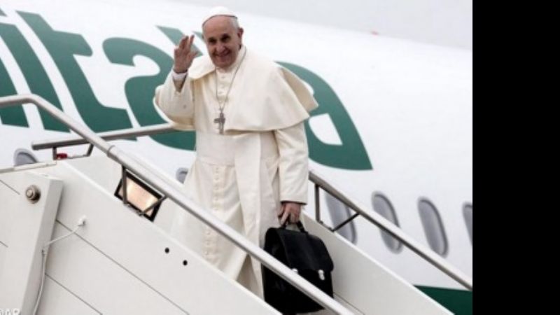 El Papa va a África para "tomar contacto directo" con su realidad