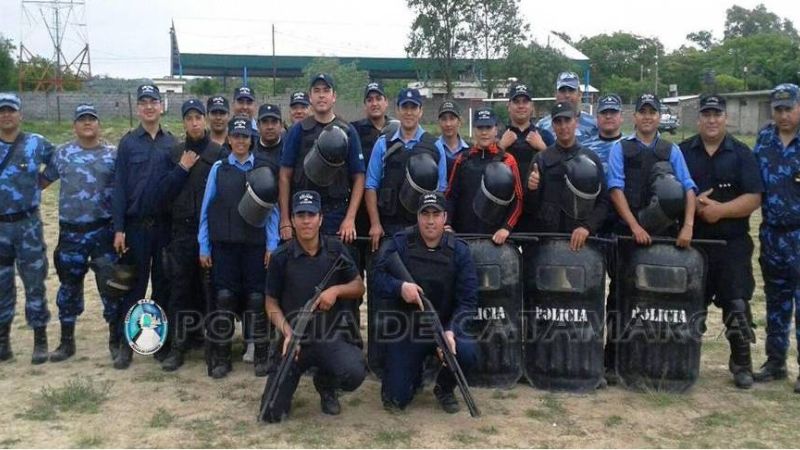 Capacitación a efectivos de El Alto