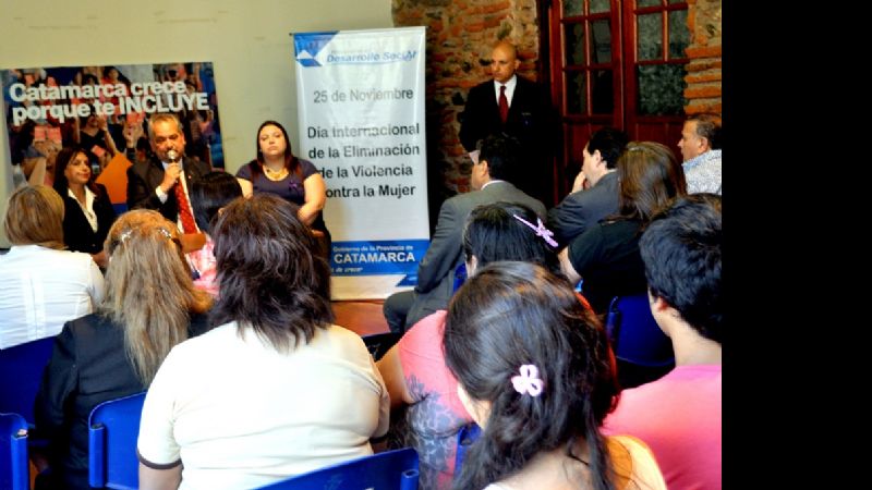 Reconocimientos por el “Día Internacional de la Eliminación de la Violencia contra la Mujer”