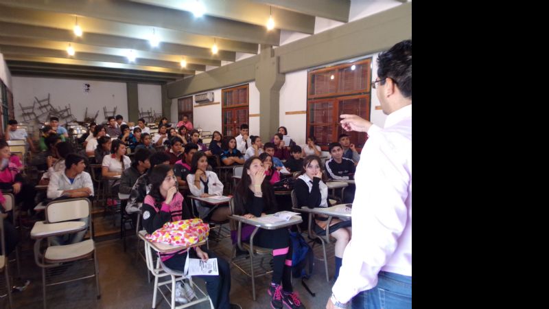 Más alumnos del Nivel Secundario visitaron la Facultad de Tecnología
