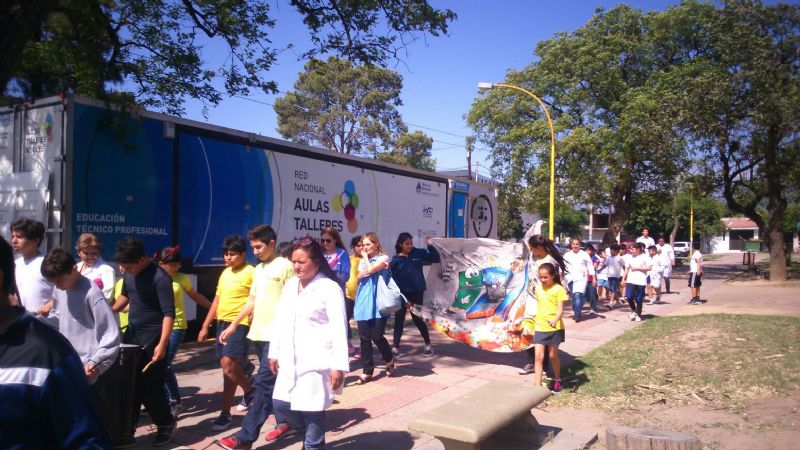 “Elegí la Escuela Pública” ganó la calle
