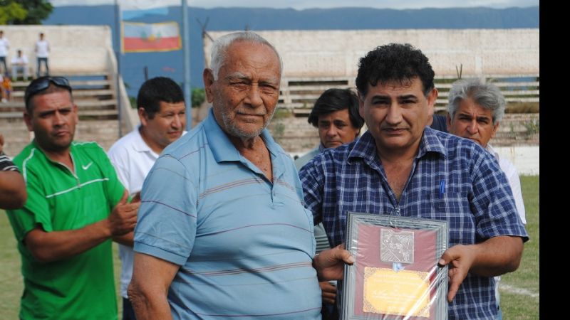 El fútbol cruzado por las emociones en el cierre de los “Petit”