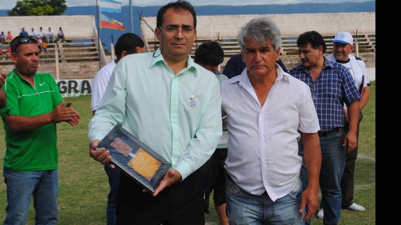 El fútbol cruzado por las emociones en el cierre de los “Petit”