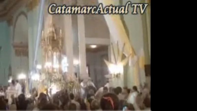 Emotiva bajada de la Virgen del Valle