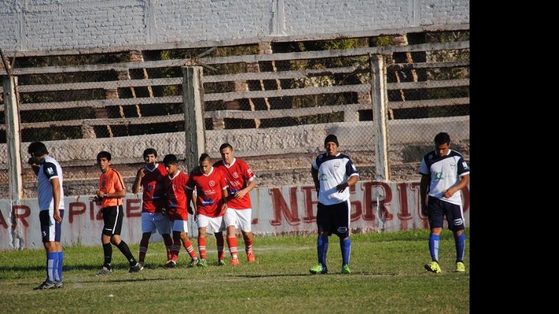 Social Rojas-La Carrera (B) y Sureños-Independiente (A), abre los “petit”