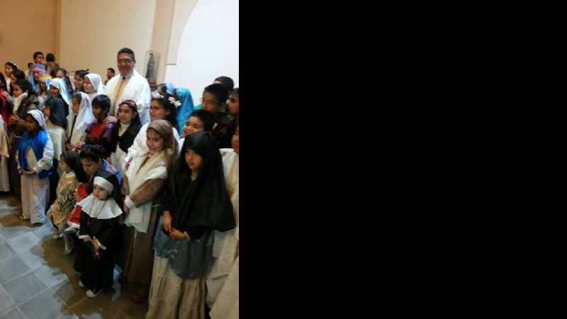 Celebran el día de todos los Santos en la parroquia del Espíritu Santo