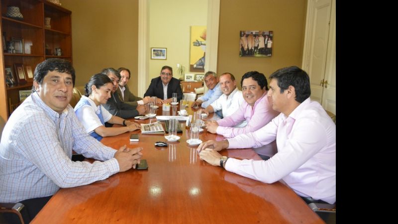 Jalil recibió a concejales electos del FPV y delinearon agenda futura