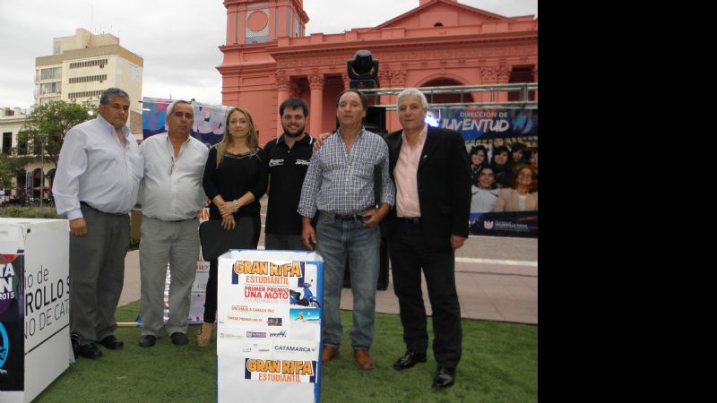 Se sorteó la Gran Rifa Estudiantil