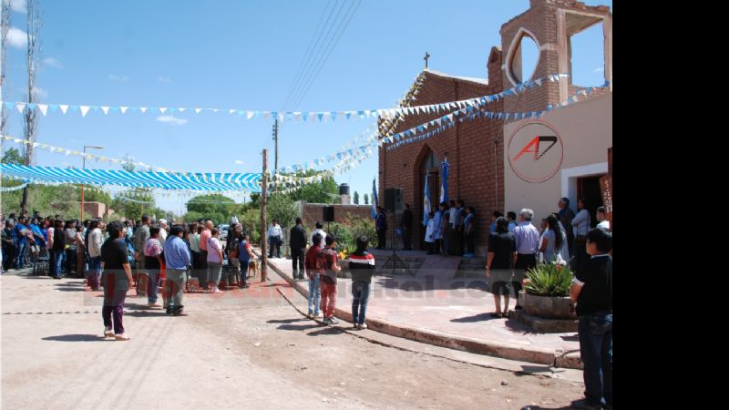 Inauguraron refacción en la Iglesia de Palo Blanco