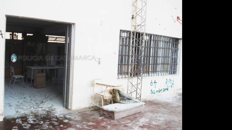 Principio de incendio en una escuela del micro centro