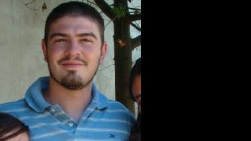 Consternación por el estado crítico de  joven médico