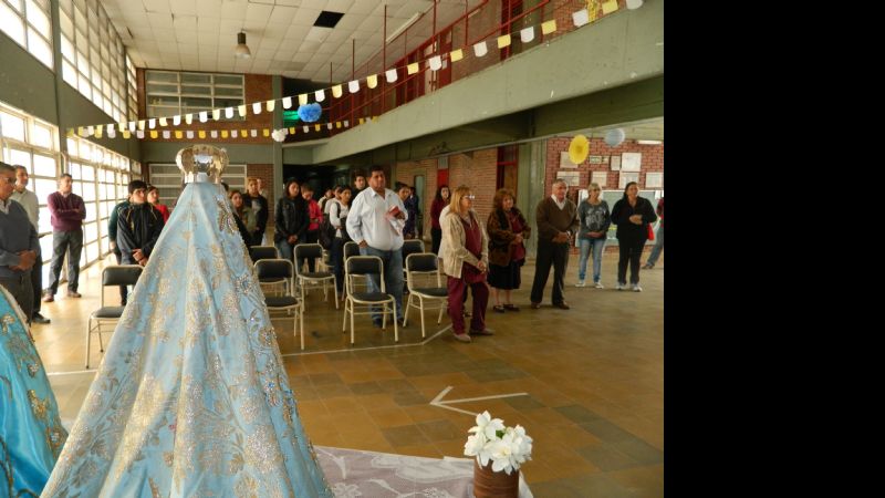 La Virgen Morena es homenajeada en la Escuela de Formación Profesional N° 1