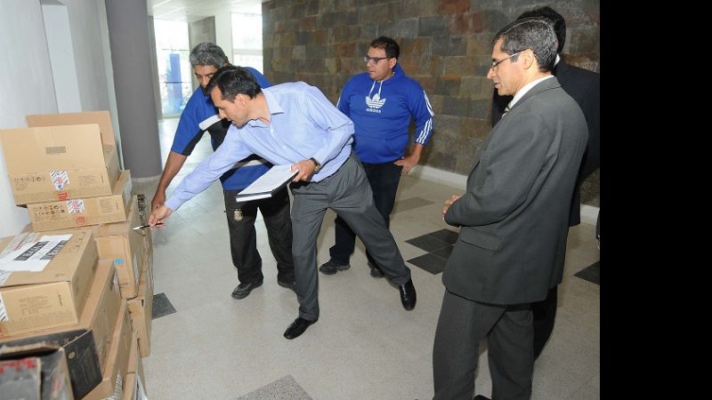 Entregaron equipos de informática donados por el Banco Nación