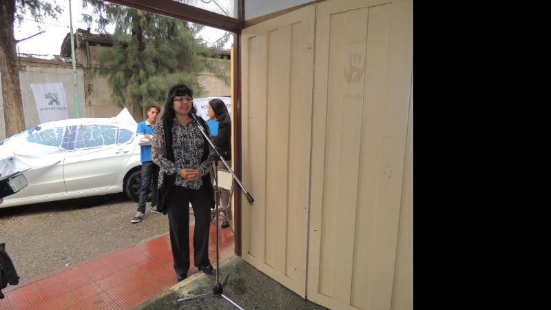 Donan vehículo para una escuela