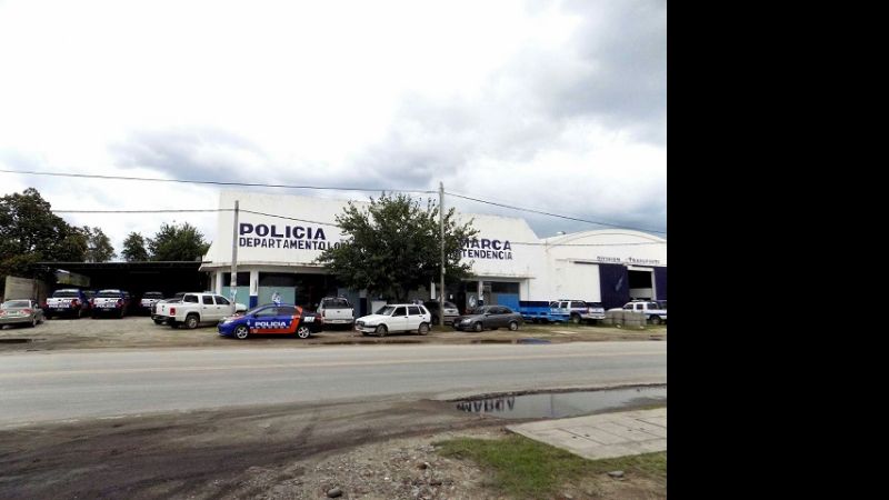 Recorrida por el Departamento Logística de la Policía