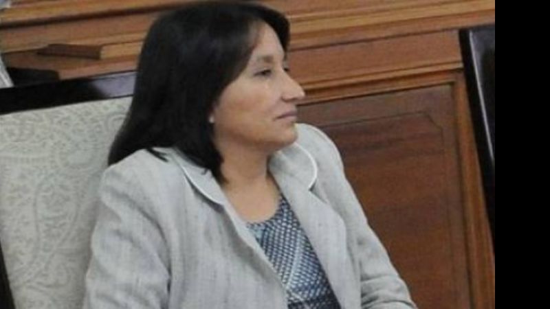 Denuncian a Blanca Reyna por peligrosas conexiones clandestinas