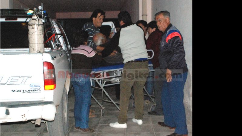 Tres heridos en un vuelco en la ruta 34, a pocos kilómetros de Punta de Agua