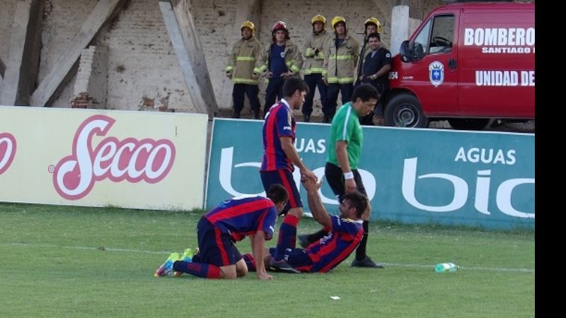 En el tiro del final, “el Gonchi” Gómez metió al “Santo” en la 4ta. fase