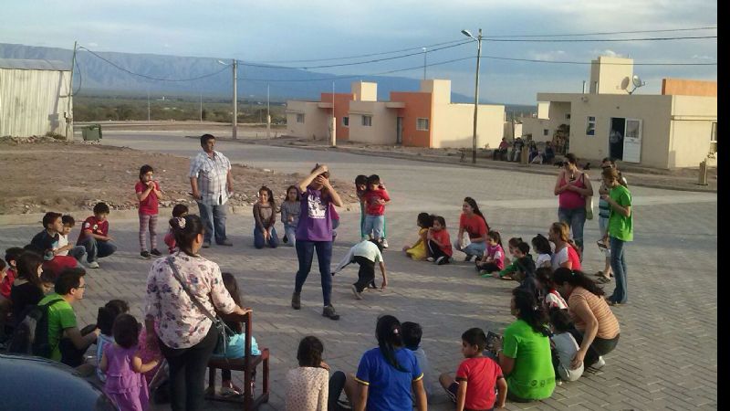 Fogón de la tradición y la amistad de vecinos de Valle Chico