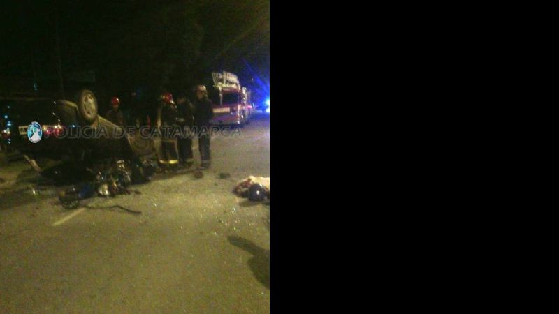 Vuelco y choque en la curva “Mi Chango”