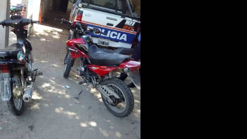 Aprehendieron a dos tucumanos y secuestran dos motos en Andalgalá