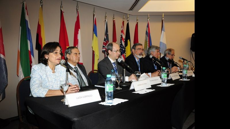 La Gobernadora en Seminario Internacional de Minería