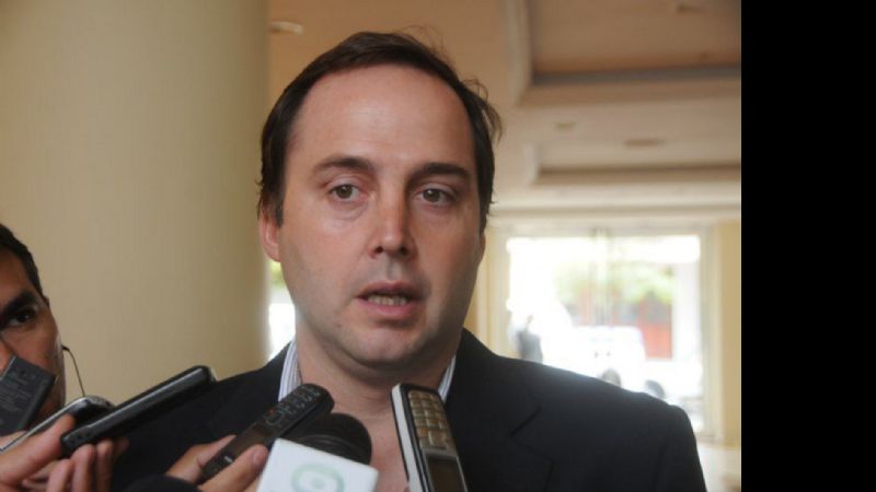 “Hay que contribuir al normal funcionamiento de las instituciones”