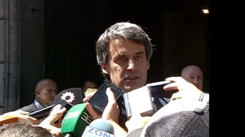 Prat Gay descartó el feriado cambiario