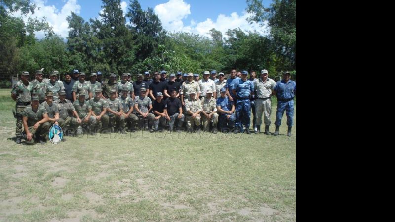 Finalizó capacitación para policías