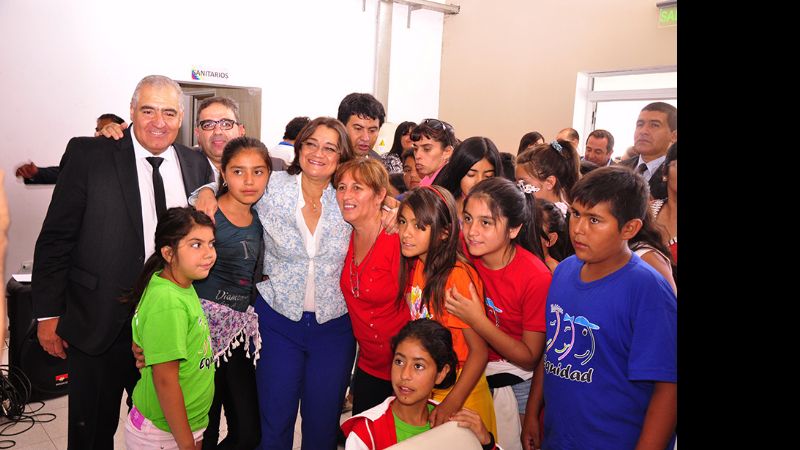 Octavio Gutiérrez acompañó la jura de los funcionarios de la nueva gestión