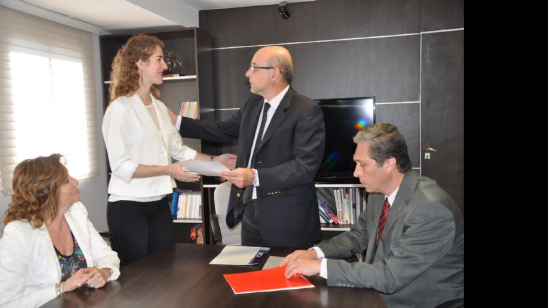 Premio Santander Río al mayor promedio 2015 de la UNCA