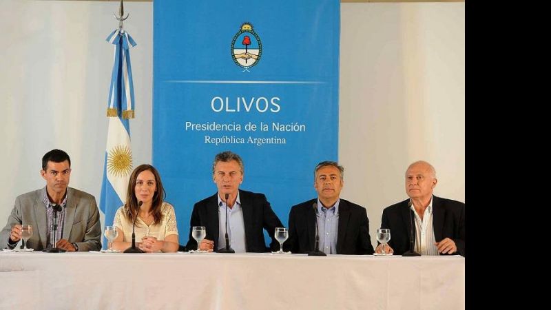 "Un equipo que trabaje junto para construir soluciones para los argentinos"