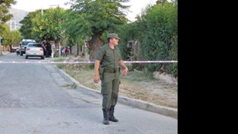 Complicada situación del policía