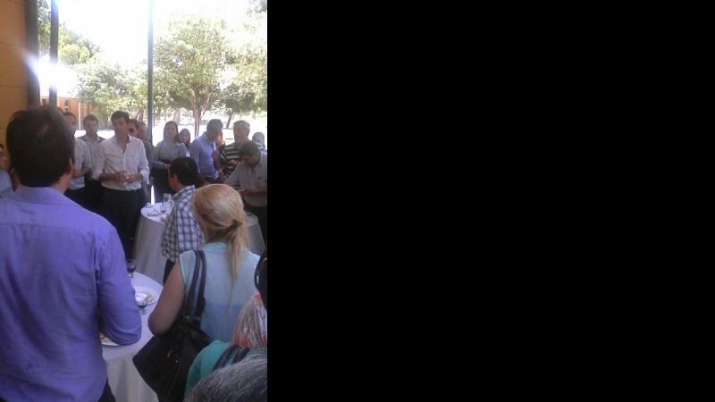 Brindis en Servicios Públicos