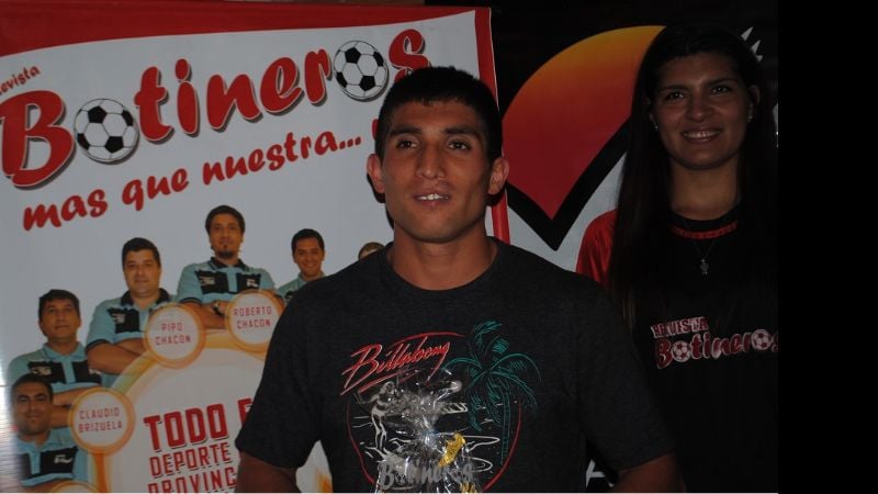 El programa “Botineros al aire” premio al fútbol catamarqueño