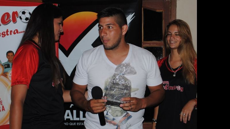 El programa “Botineros al aire” premio al fútbol catamarqueño