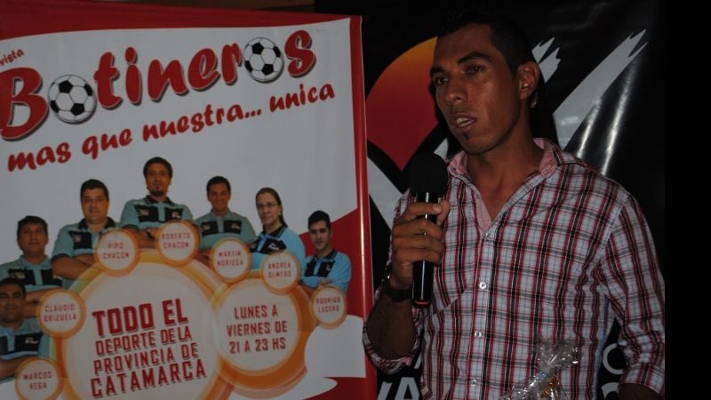 El programa “Botineros al aire” premio al fútbol catamarqueño