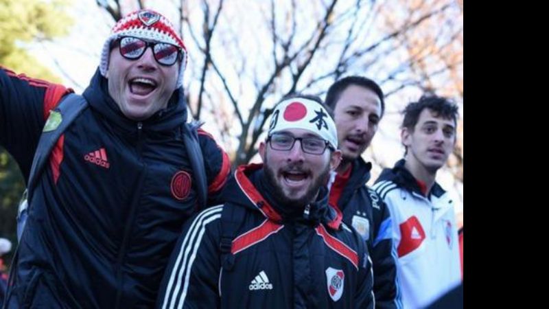 Banderazo “millonario” en Tokio, en la previa de la final de mañana