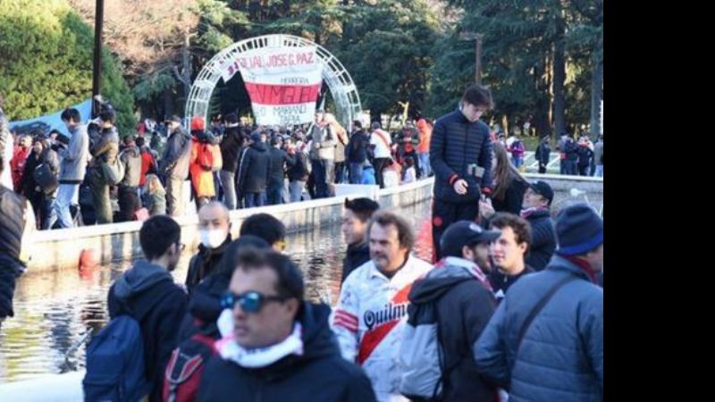 Banderazo “millonario” en Tokio, en la previa de la final de mañana