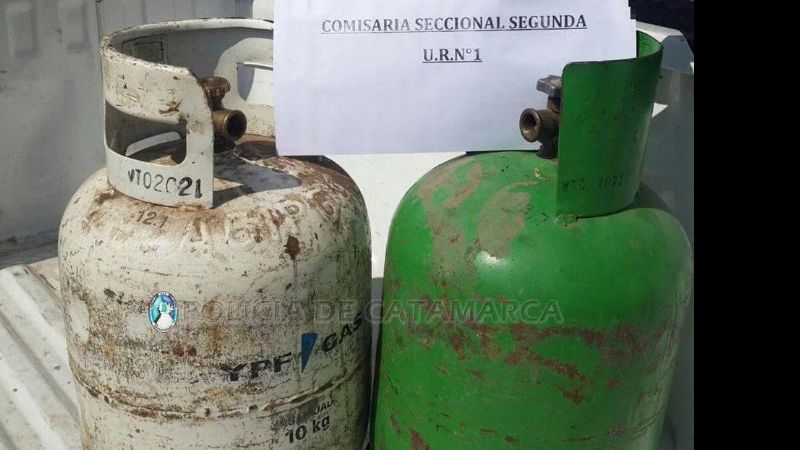 Secuestran dos garrafas robadas en el sur de la Capital