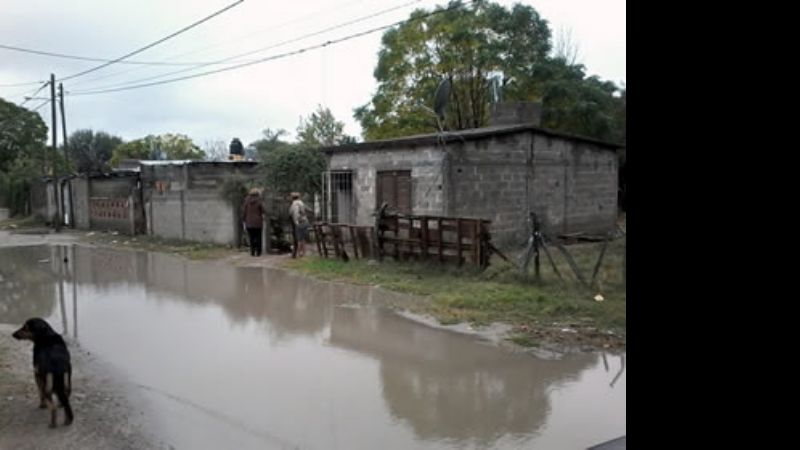 Importante asistencia a vecinos afectados por las lluvias durante el fin de semana
