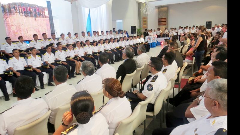 Egreso de la 60º Promoción de Oficiales Ayudantes de la Policía de la Provincia